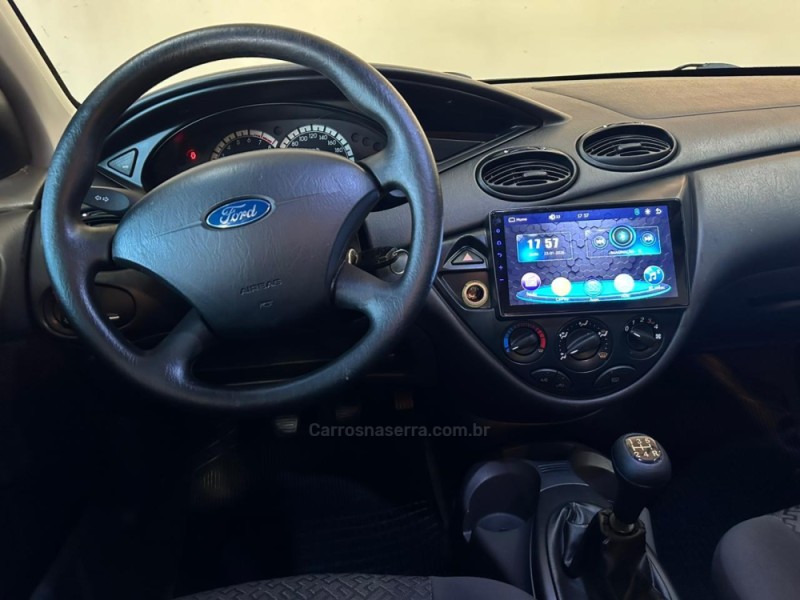 FOCUS 1.6 GLX SEDAN 8V FLEX 4P MANUAL - 2008 - NOVO HAMBURGO