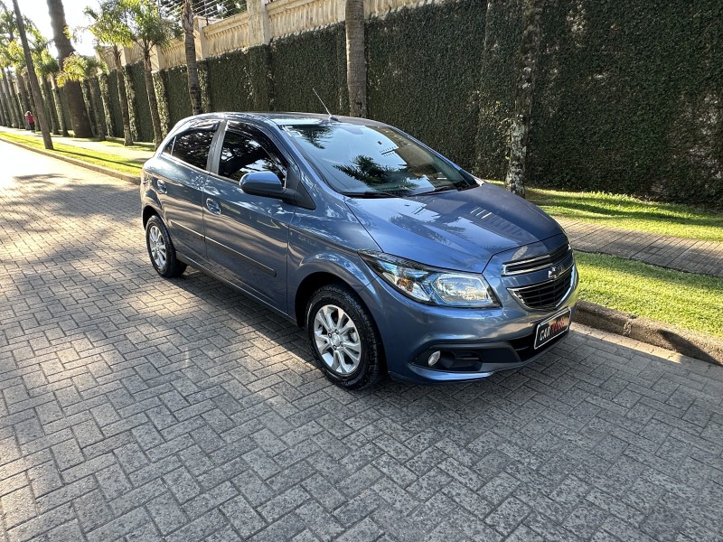 ONIX 1.4 MPFI LTZ 8V FLEX 4P MANUAL - 2015 - CAXIAS DO SUL