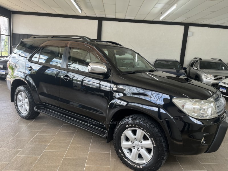 hilux sw4 3.0 srv 4x4 7 lugares 16v turbo intercooler diesel 4p automatico 2010 caxias do sul
