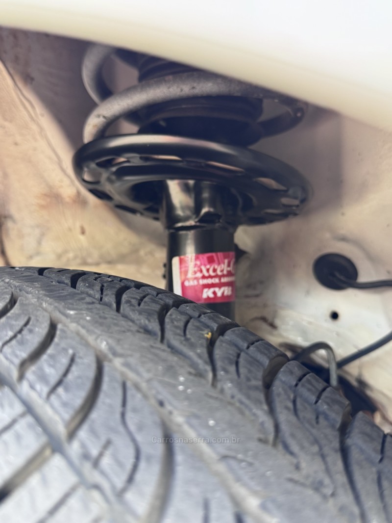 FIT 1.4 LXL 8V FLEX 4P MANUAL - 2007 - CAXIAS DO SUL