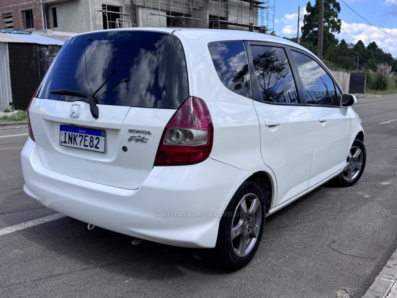 FIT 1.4 LXL 8V FLEX 4P MANUAL - 2007 - CAXIAS DO SUL
