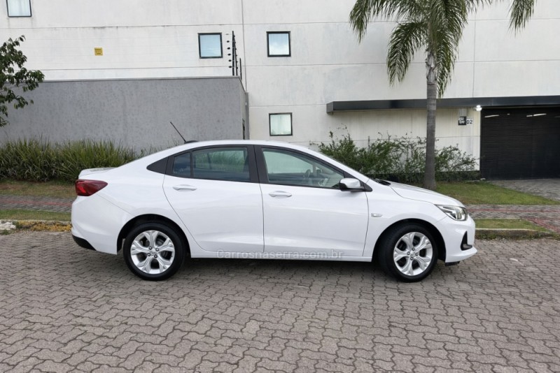 ONIX 1.0	LTZ PLUS 12V TURBO FLEX 4P AUTOMÁTICO - 2024 - PASSO FUNDO