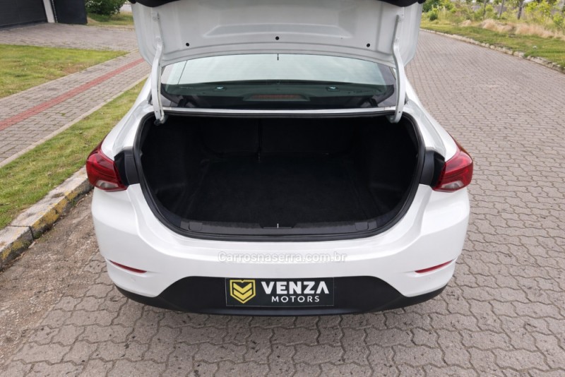 ONIX 1.0	LTZ PLUS 12V TURBO FLEX 4P AUTOMÁTICO - 2024 - PASSO FUNDO