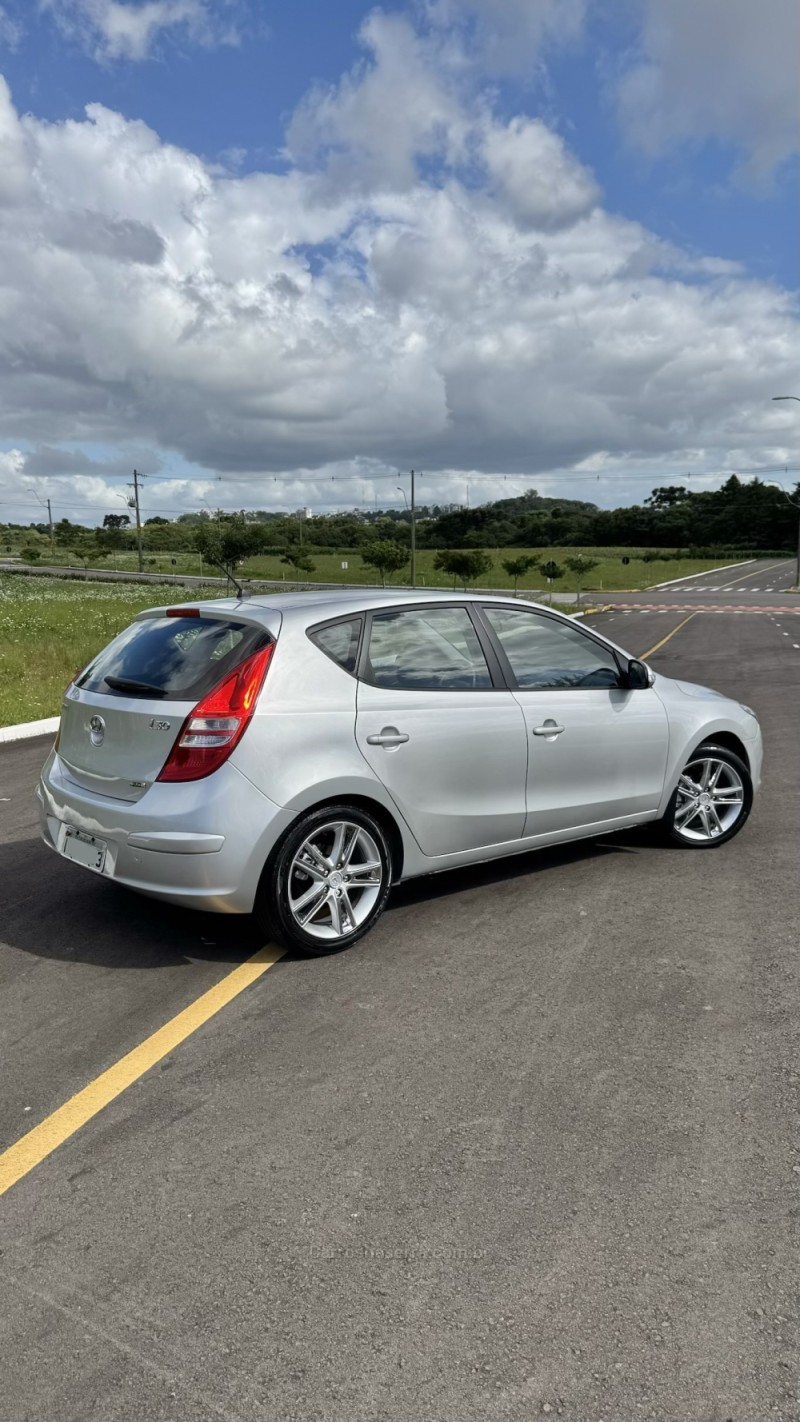 I30 2.0 MPI 16V GASOLINA 4P AUTOMÁTICO - 2011 - CARLOS BARBOSA