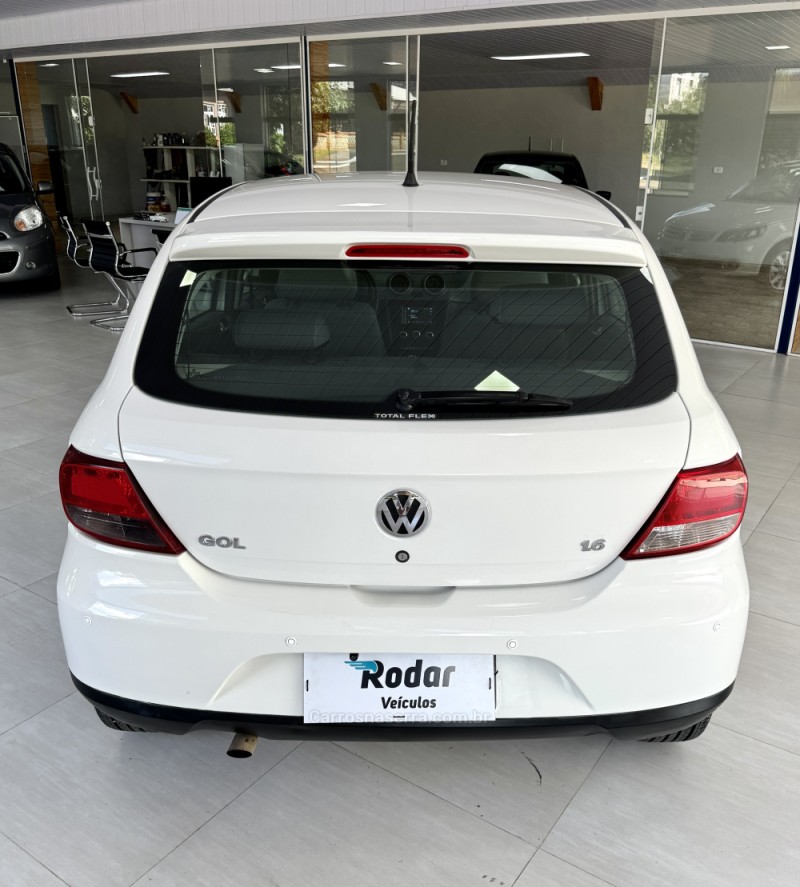 GOL 1.6 MI POWER 8V FLEX 4P MANUAL G.V - 2010 - VILA FLORES