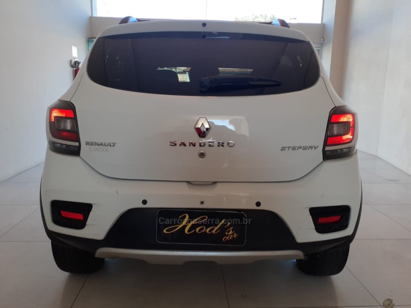 SANDERO 1.6 STEPWAY 16V FLEX 4P MANUAL - 2015 - CANELA
