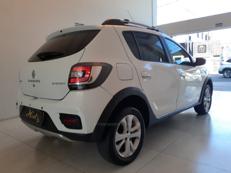 SANDERO 1.6 STEPWAY 16V FLEX 4P MANUAL - 2015 - CANELA