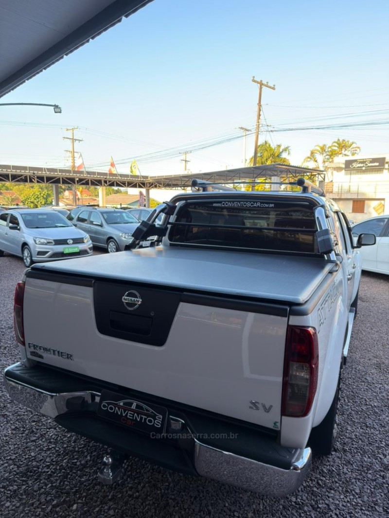 FRONTIER 2.5 SV ATTACK 4X4 CD TURBO ELETRONIC DIESEL 4P MANUAL - 2014 - LAJEADO