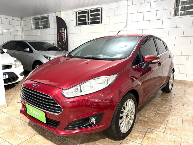 FIESTA 1.6 TITANIUM HATCH 16V FLEX 4P MANUAL - 2014 - BENTO GONçALVES