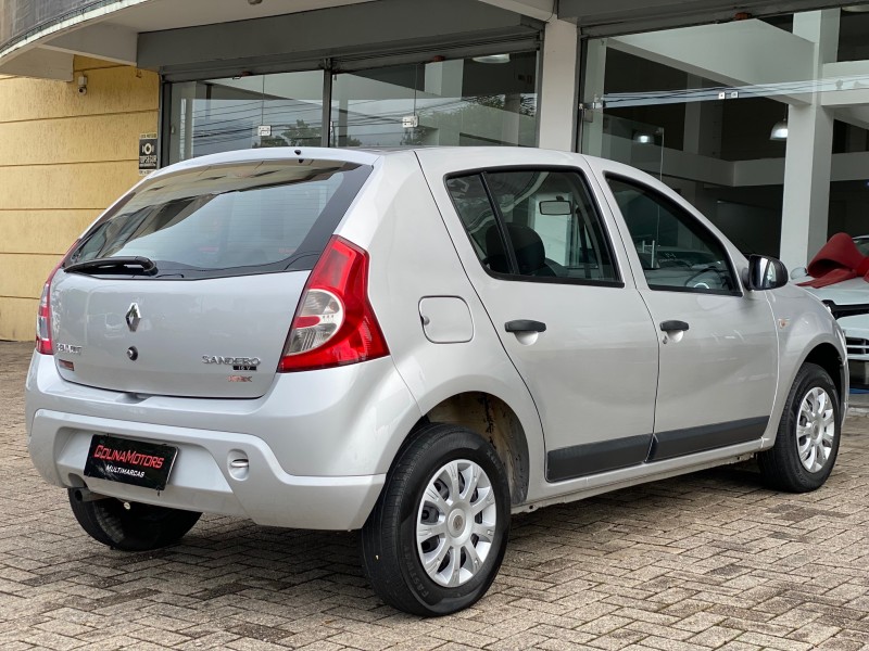 SANDERO 1.0 EXPRESSION 16V FLEX 4P MANUAL - 2011 - CAXIAS DO SUL