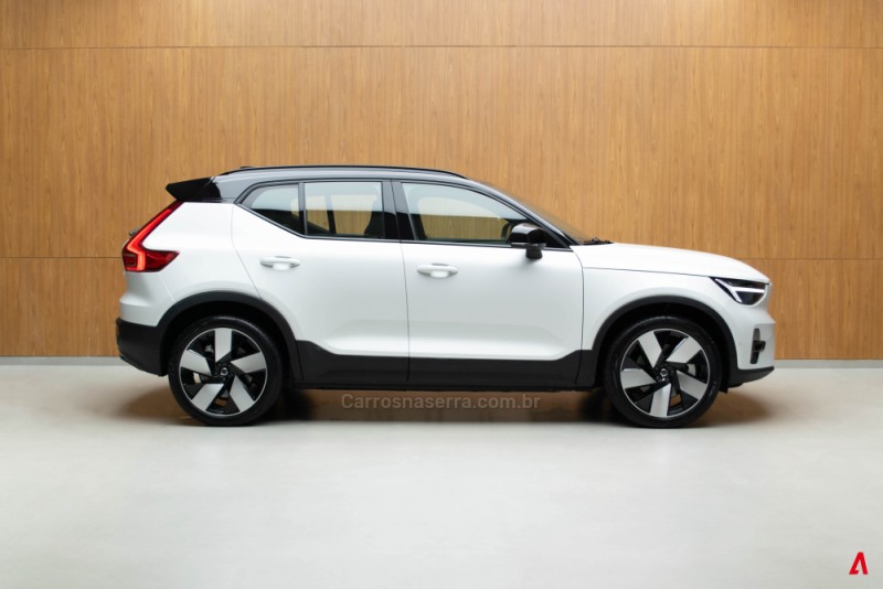 XC 40 P8 RECHARGE TWIN ELETRIC ULTIMATE AWD 4P AUTOMÁTICO - 2023 - GARIBALDI