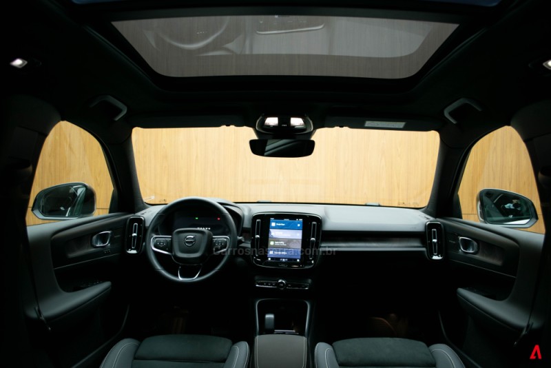 XC 40 P8 RECHARGE TWIN ELETRIC ULTIMATE AWD 4P AUTOMÁTICO - 2023 - GARIBALDI