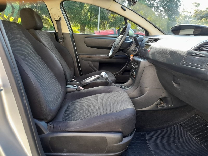 C4 1.6 GLX 16V FLEX 4P MANUAL - 2012 - FARROUPILHA