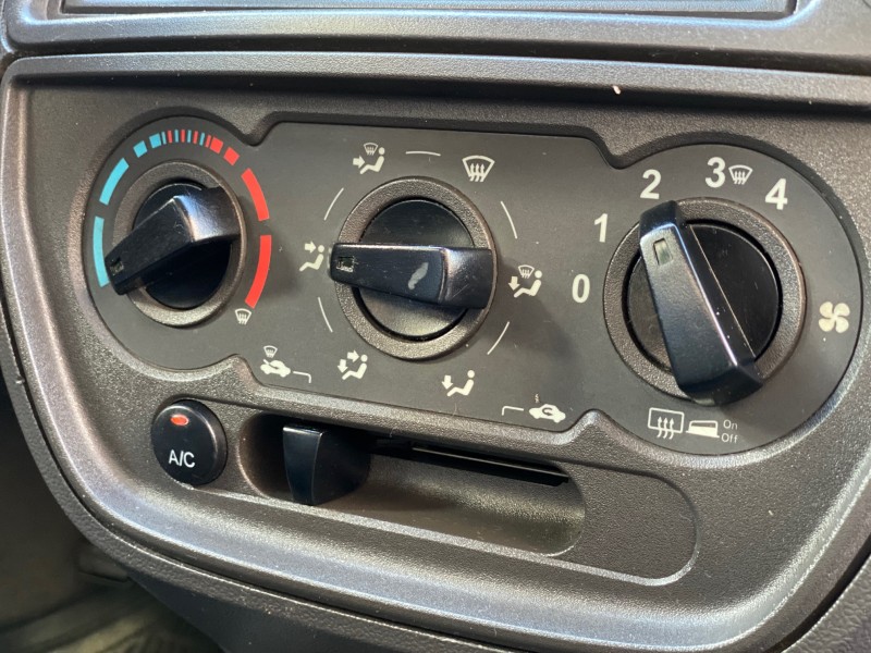 KA 1.0 MPI CLASS 8V FLEX 2P MANUAL - 2013 - CAXIAS DO SUL