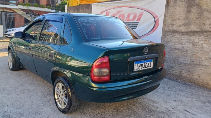 CORSA 1.6 MPFI SUPER SEDAN 8V GASOLINA 4P MANUAL - 2005 - CAXIAS DO SUL