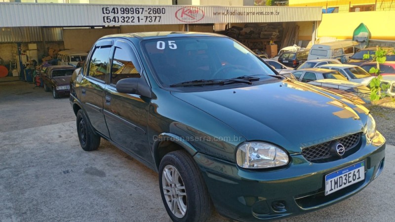 CORSA 1.6 MPFI SUPER SEDAN 8V GASOLINA 4P MANUAL - 2005 - CAXIAS DO SUL