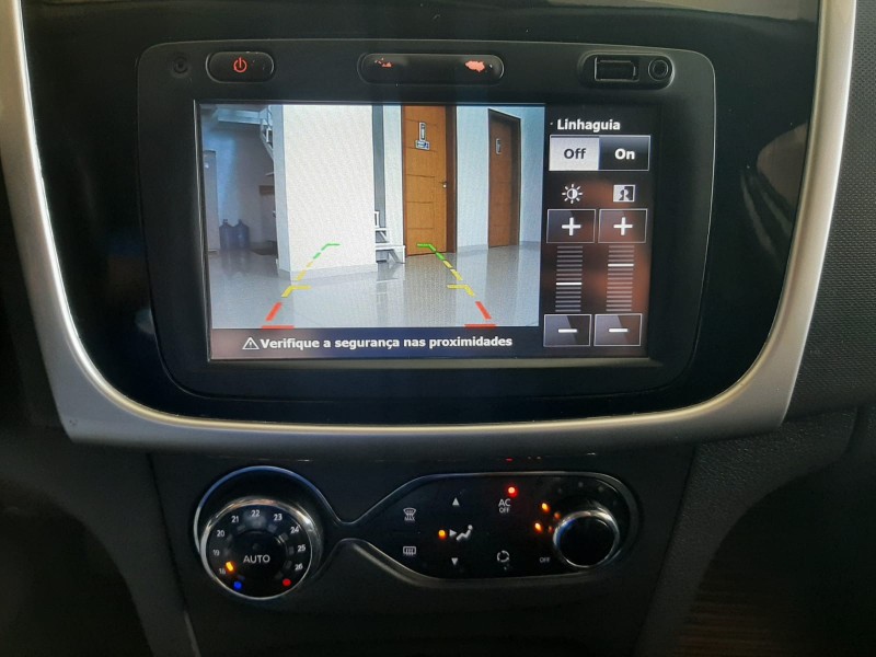 SANDERO 1.6 DYNAMIQUE 8V FLEX 4P MANUAL - 2015 - CAXIAS DO SUL