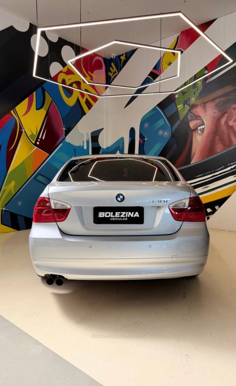 330I 3.0 TOP SEDAN 24V GASOLINA 4P AUTOMÁTICO - 2006 - NOVO HAMBURGO