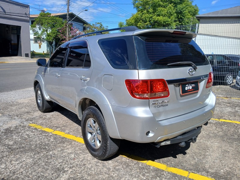 HILUX SW4 3.0 SRV 4X4 CD 16V TURBO INTERCOOLER DIESEL 4P AUTOMÁTICO - 2007 - FARROUPILHA