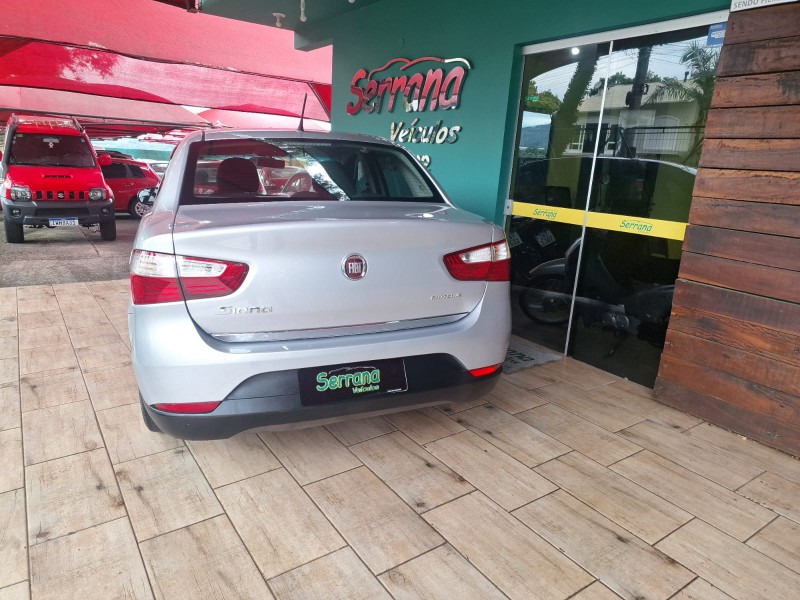 GRAND SIENA 1.4 MPI ATTRACTIVE 8V FLEX 4P MANUAL - 2015 - DOIS IRMãOS