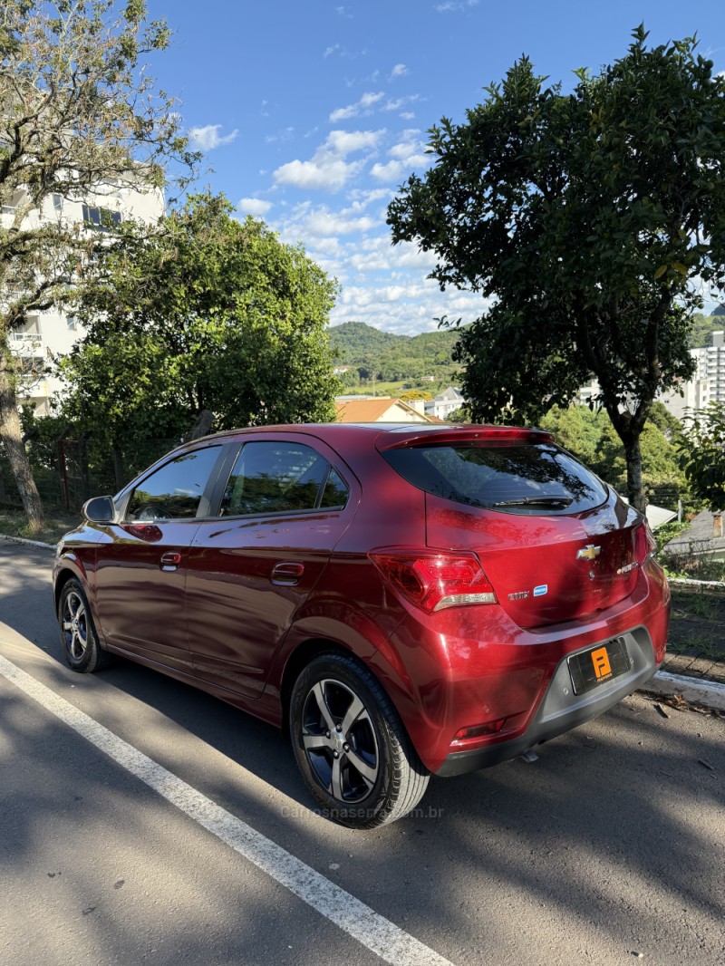 ONIX 1.4 MPFI LTZ 8V FLEX 4P AUTOMÁTICO - 2018 - NOVA ARAçá