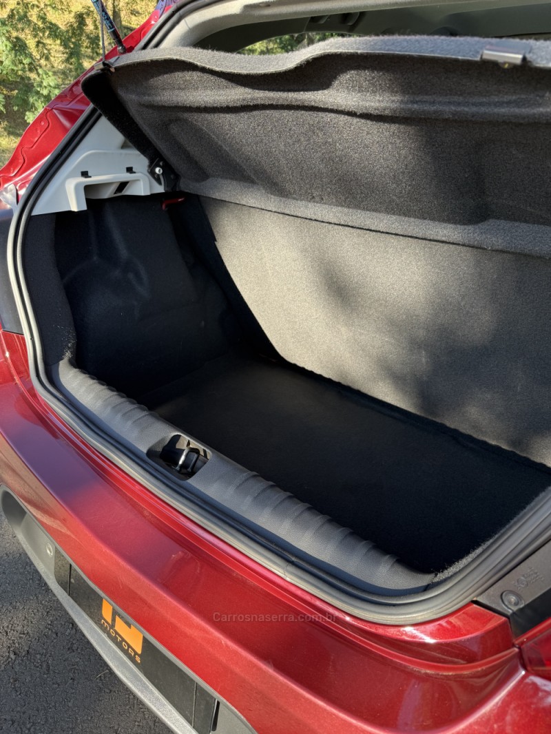 ONIX 1.4 MPFI LTZ 8V FLEX 4P AUTOMÁTICO - 2018 - NOVA ARAçá