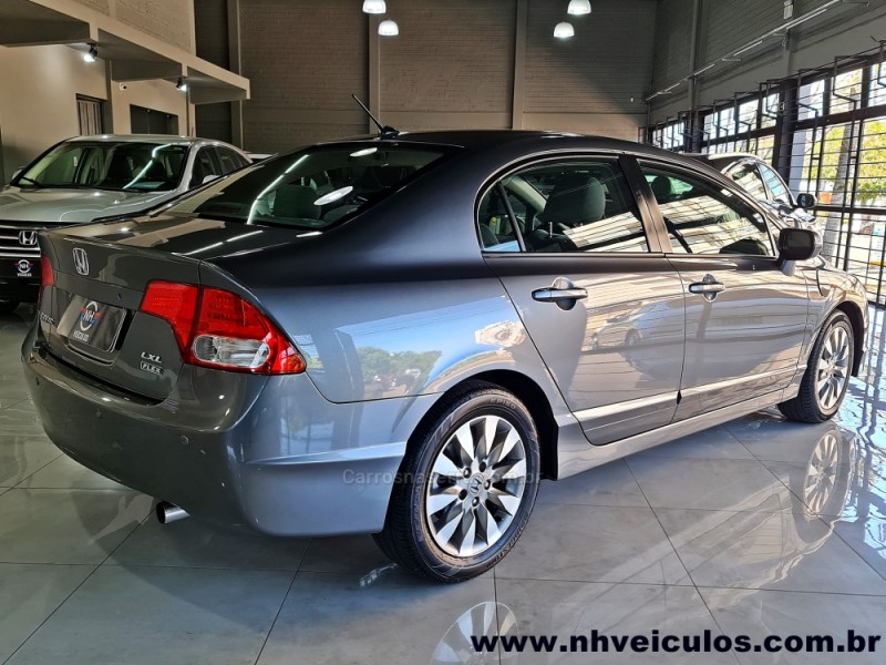 CIVIC 1.8 LXL 16V FLEX 4P MANUAL - 2011 - NOVO HAMBURGO