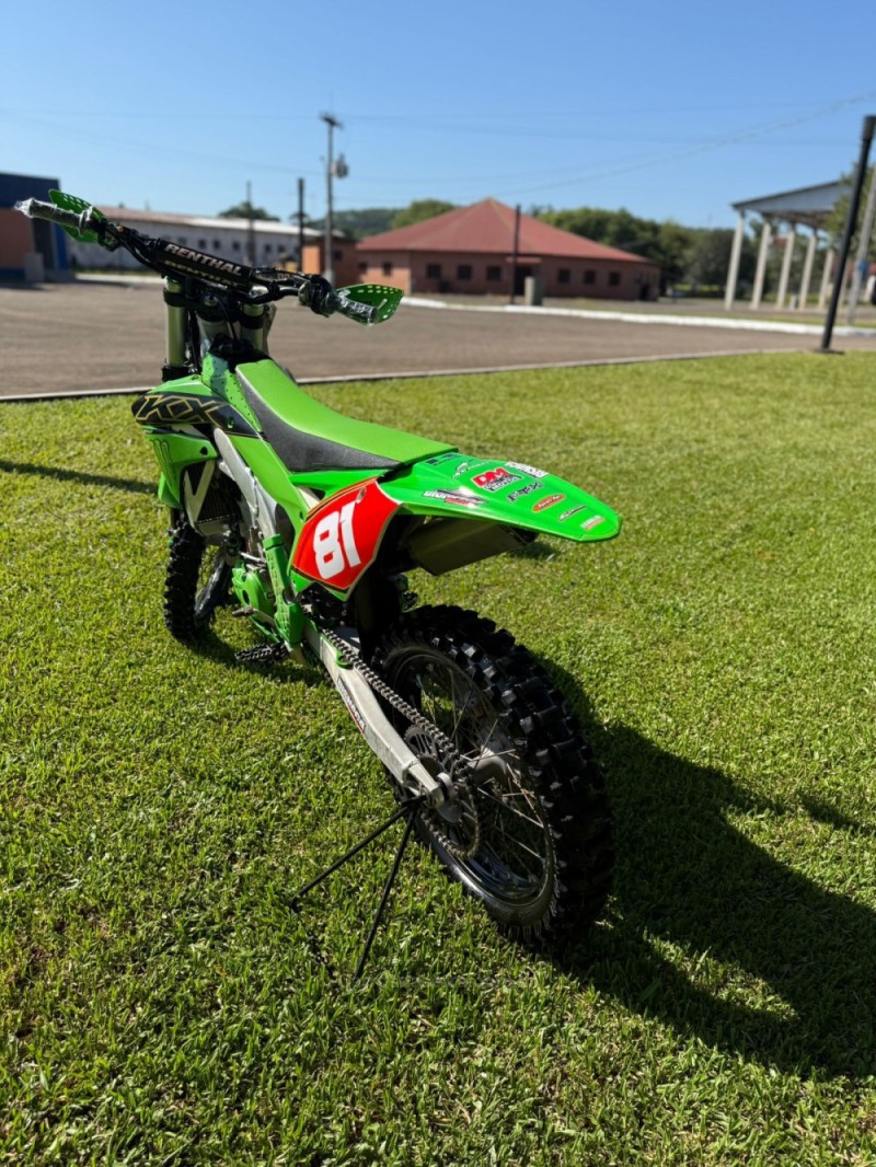 KX 450F  - 2018 - BROCHIER