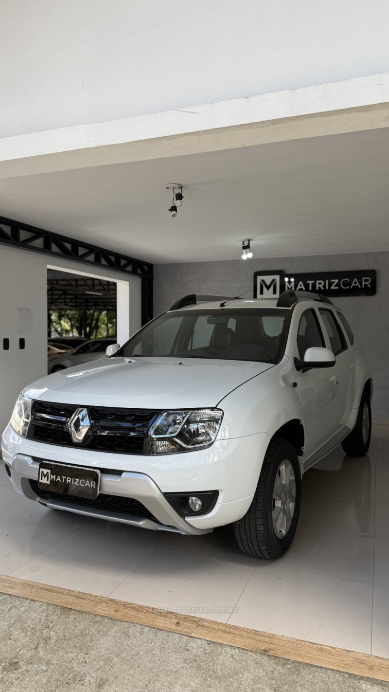 DUSTER 1.6 4X2 16V FLEX 4P MANUAL - 2016 - CANELA