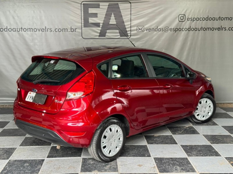 FIESTA 1.6 SE HATCH 16V FLEX 4P MANUAL - 2018 - NOVA PRATA