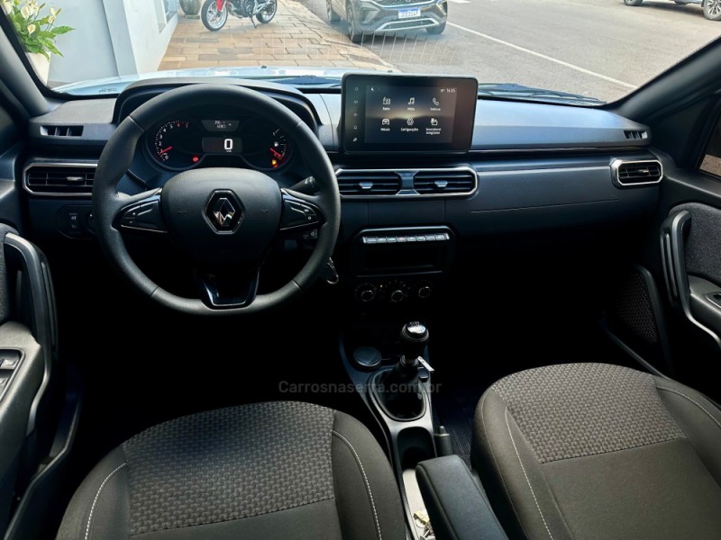 OROCH 1.6 16V SCE INTENSE FLEX 4P MANUAL - 2024 - GUAPORé