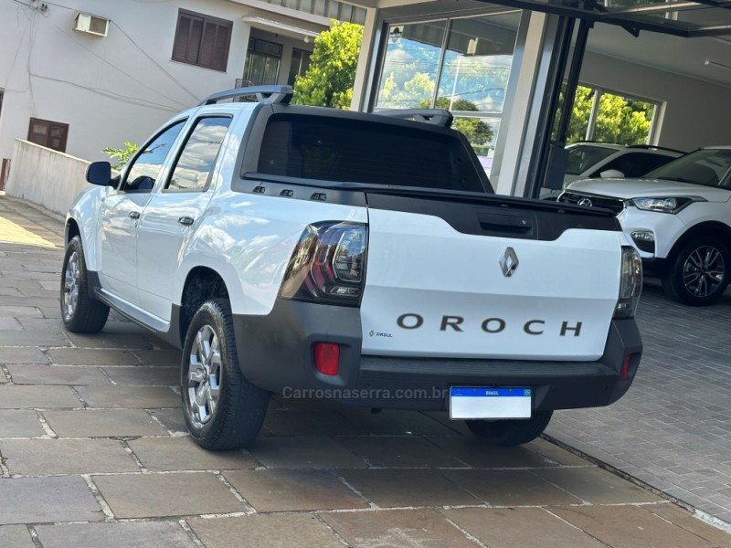 OROCH 1.6 16V SCE INTENSE FLEX 4P MANUAL - 2024 - GUAPORé