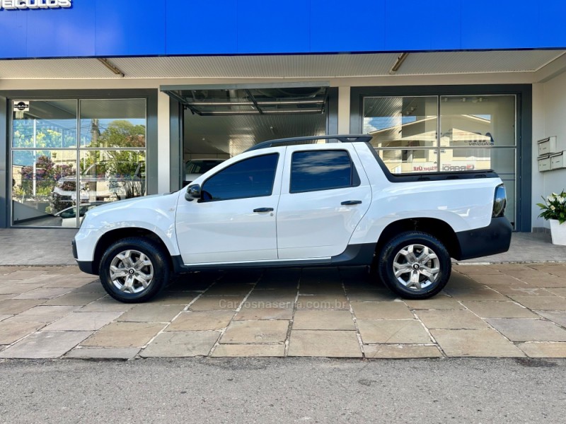 OROCH 1.6 16V SCE INTENSE FLEX 4P MANUAL - 2024 - GUAPORé