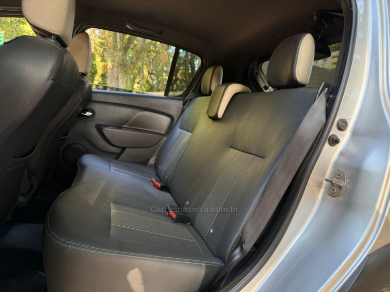 SANDERO 1.6 STEPWAY ICONIC X-TRONIC 16V FLEX 4P AUTOMÁTICO - 2020 - DOIS IRMãOS
