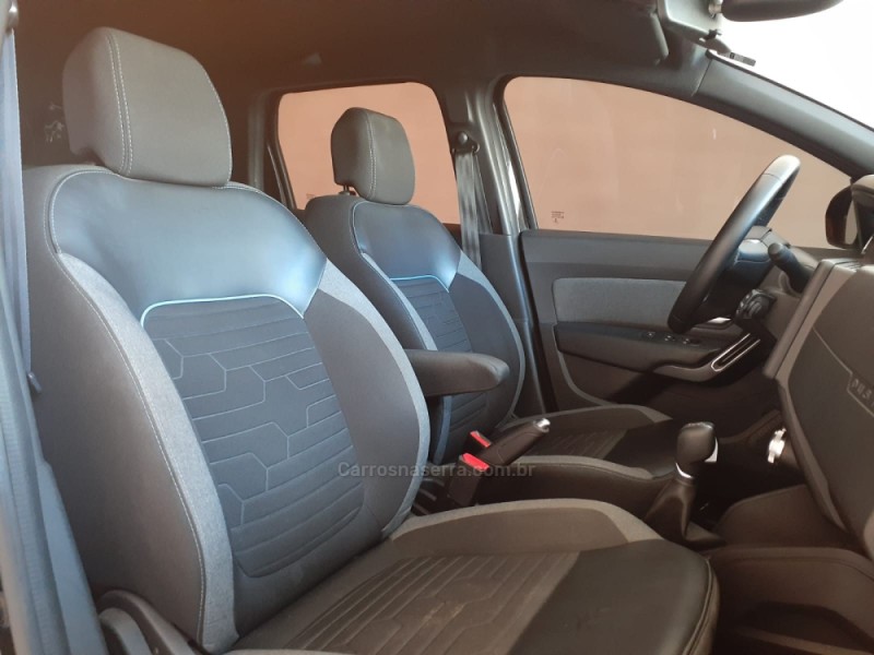 DUSTER 1.6 ICONIC 16V FLEX 4P AUTOMÁTICO - 2021 - CANELA