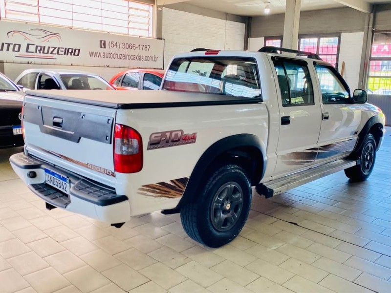 S10 2.8 COLINA 4X4 CD 12V TURBO INTERCOOLER DIESEL 4P MANUAL - 2006 - CAXIAS DO SUL