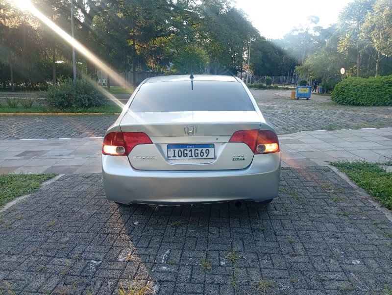 CIVIC 1.8 LXS 16V FLEX 4P AUTOMÁTICO - 2008 - FARROUPILHA