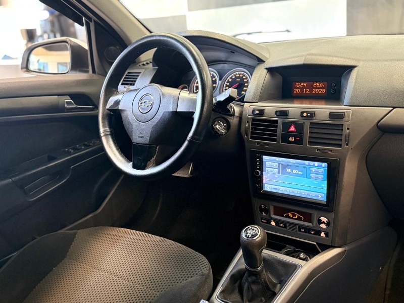 VECTRA 2.0 MPFI GT HATCH 8V FLEX 4P MANUAL - 2009 - CAXIAS DO SUL