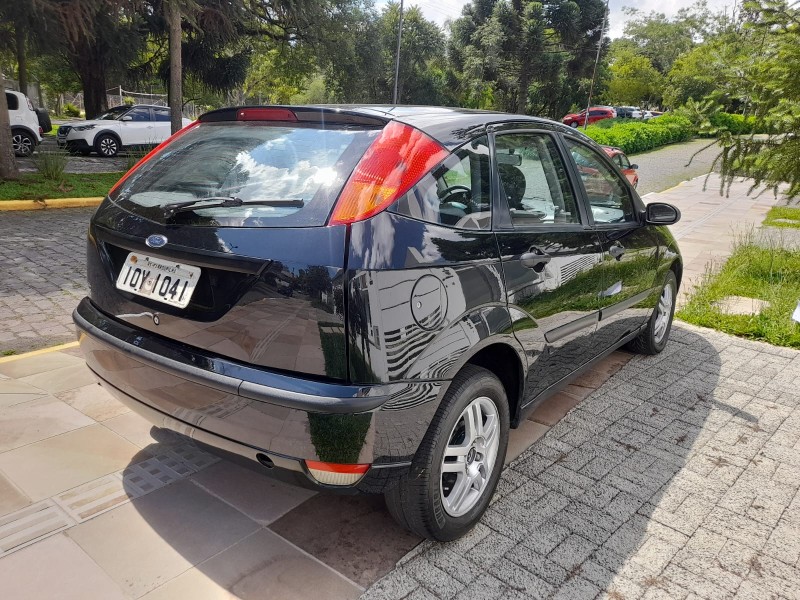 FOCUS 1.6 GL 8V FLEX 4P MANUAL - 2008 - FARROUPILHA