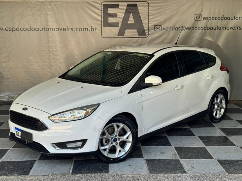 focus 2.0 se hatch 16v flex 4p auto 2016 nova prata
