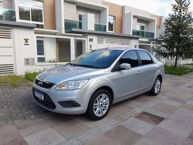 focus 2.0 glx sedan 16v flex 4p manual 2009 farroupilha