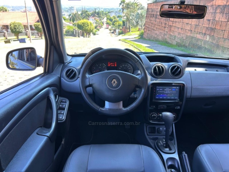 DUSTER 2.0 DYNAMIQUE 4X2 16V FLEX 4P AUTOMÁTICO - 2013 - VENâNCIO AIRES