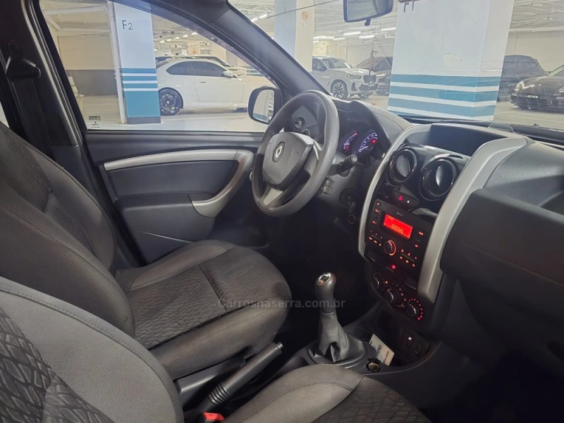 DUSTER 1.6 EXPRESSION 4X2 16V FLEX 4P MANUAL - 2020 - PORTO ALEGRE