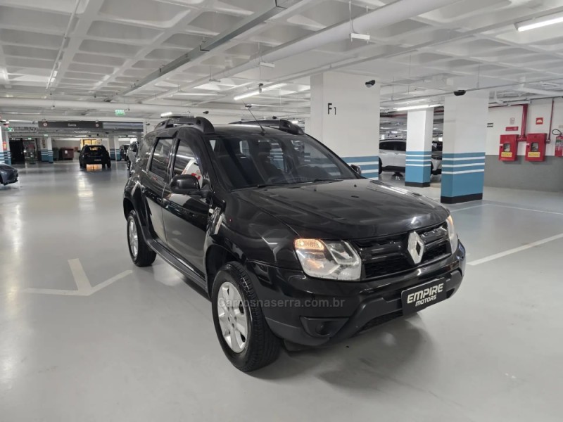DUSTER 1.6 EXPRESSION 4X2 16V FLEX 4P MANUAL - 2020 - PORTO ALEGRE