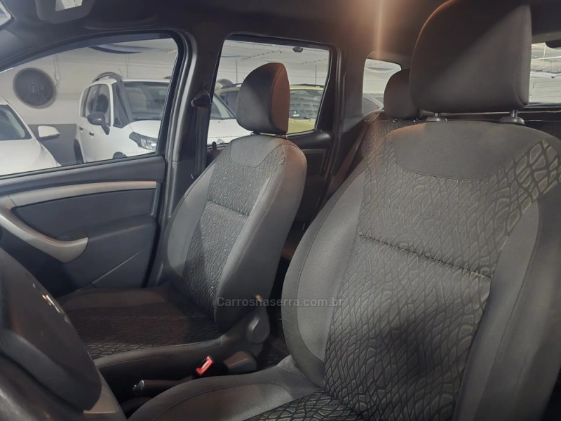 DUSTER 1.6 EXPRESSION 4X2 16V FLEX 4P MANUAL - 2020 - PORTO ALEGRE