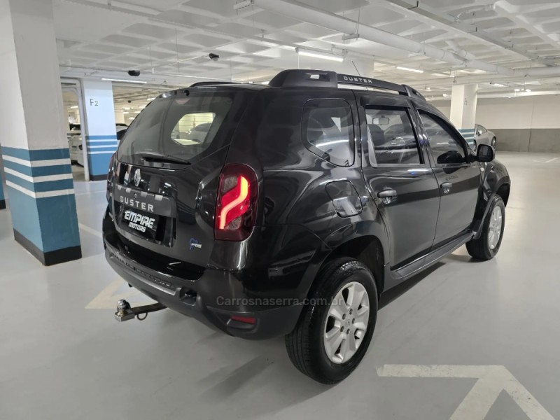 DUSTER 1.6 EXPRESSION 4X2 16V FLEX 4P MANUAL - 2020 - PORTO ALEGRE