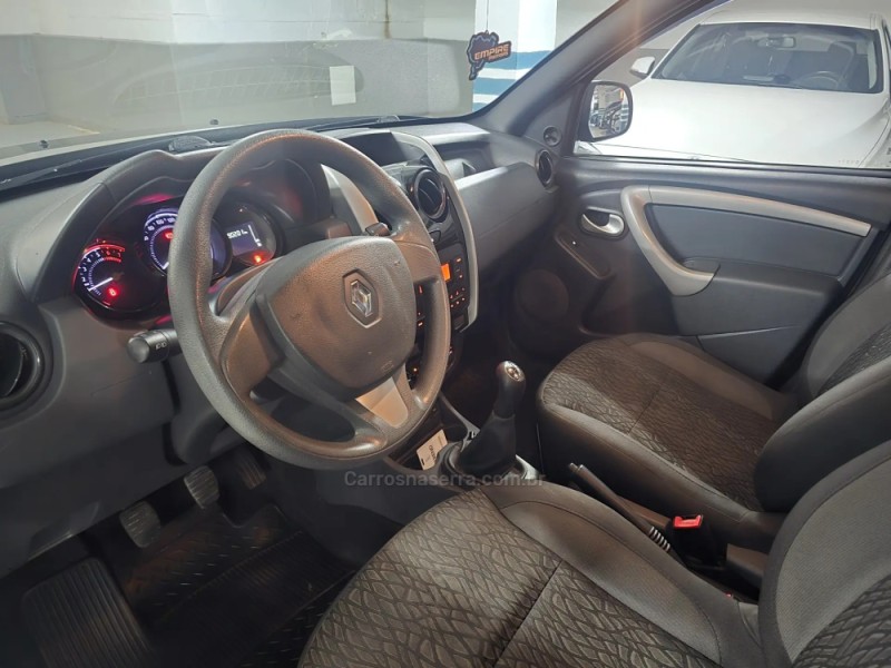 DUSTER 1.6 EXPRESSION 4X2 16V FLEX 4P MANUAL - 2020 - PORTO ALEGRE