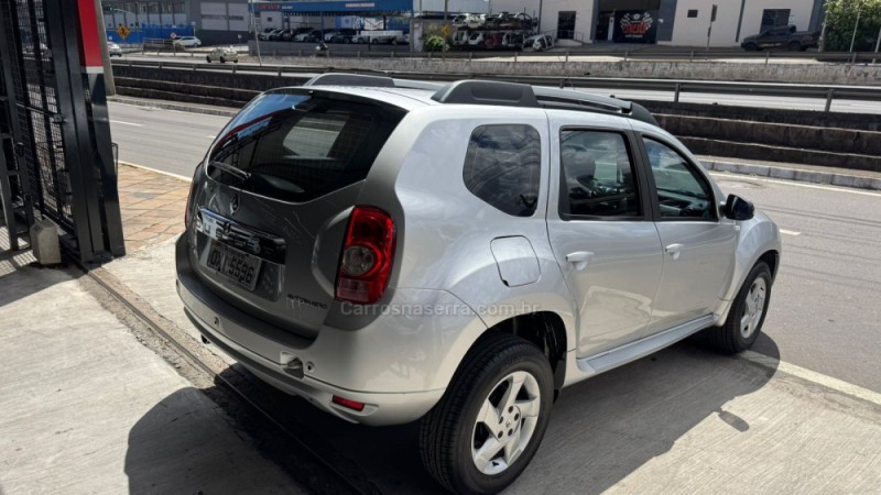 DUSTER 2.0 DYNAMIQUE 4X2 16V FLEX 4P AUTOMÁTICO - 2015 - CAXIAS DO SUL