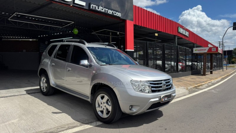 DUSTER 2.0 DYNAMIQUE 4X2 16V FLEX 4P AUTOMÁTICO - 2015 - CAXIAS DO SUL