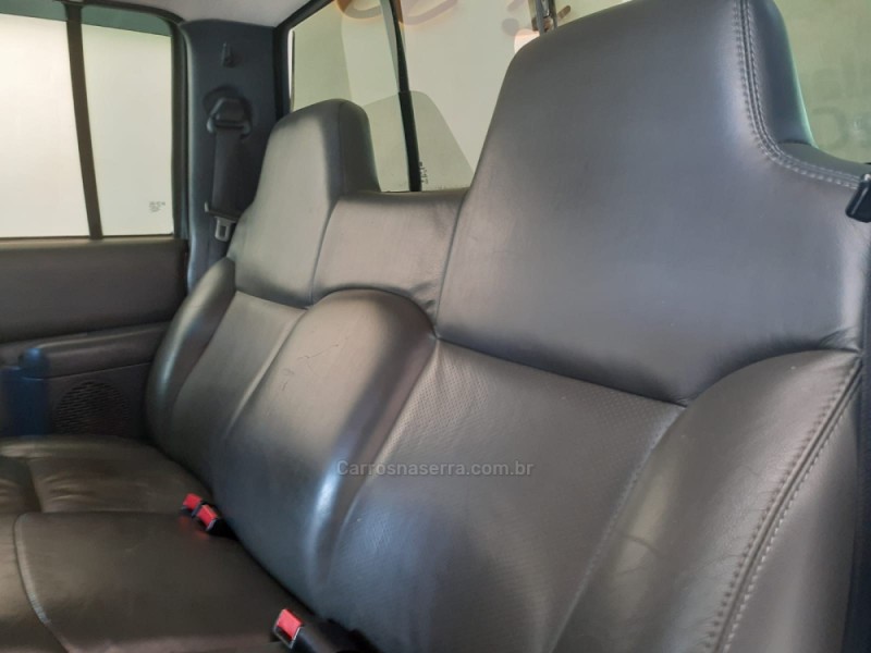 S10  - 2009 - CANELA